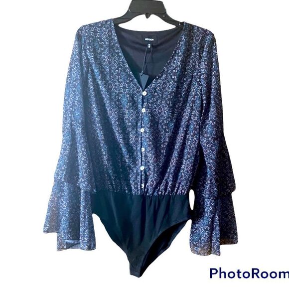Heyson Long Shear sleeve Bodysuit Blouse with Front Button Detail Size Small - Picture 7 of 7
